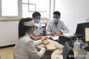 杰伦-格林赛季前后表现差异大 有何建议？乌度卡打趣：早点爆发！